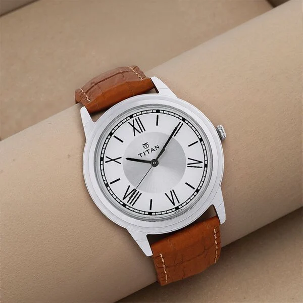 Titan Watch for Men - Image 2